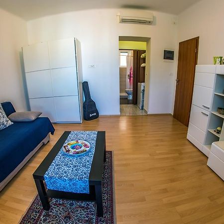 Apartman Anthony Πούλα Εξωτερικό φωτογραφία